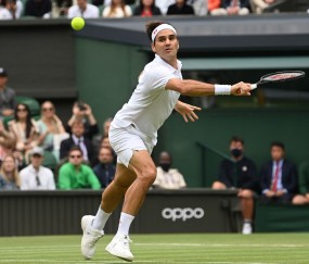 费德勒爆冷击败利物浦，精彩发挥引爆全场！的简单介绍