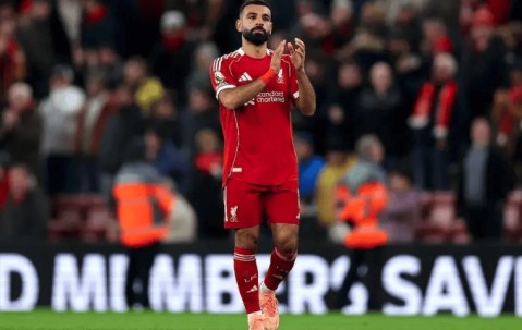 萨拉赫在西班牙队比赛中出色防守，逆转引发热议！的简单介绍